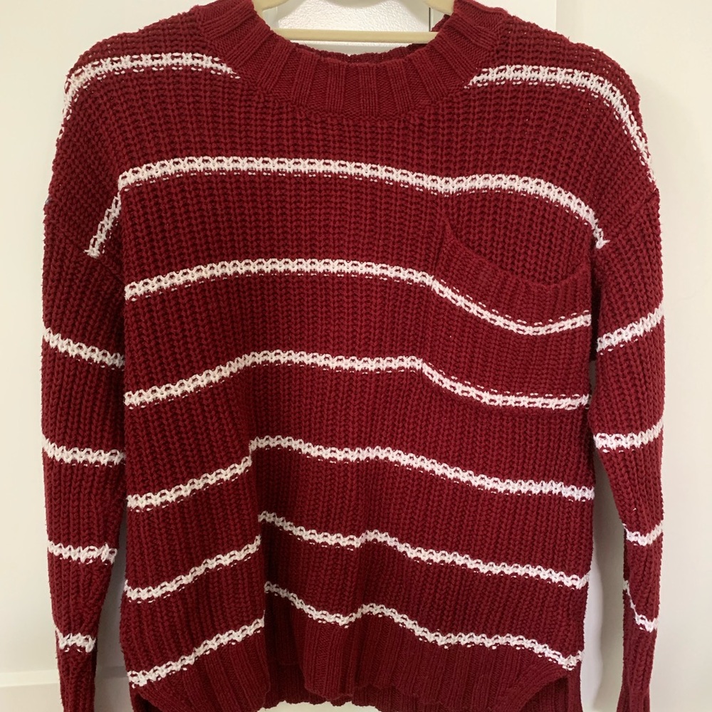 American Eagle sweater